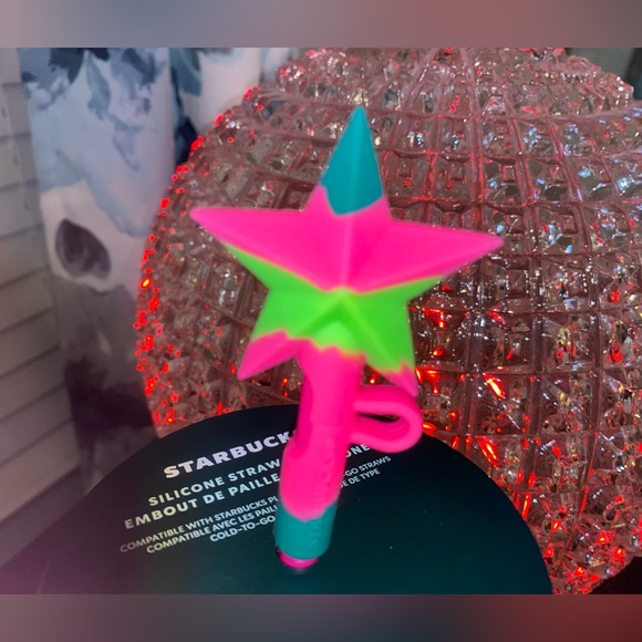 Starbucks Holiday 2023 Tumbler with Star Straw Topper New - Picture 3 of 13